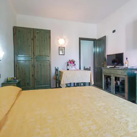 In Meernaehe Auf Sardinien Apartment