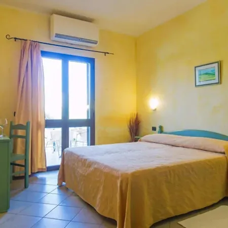 In Meernaehe Auf Sardinien Apartment *
