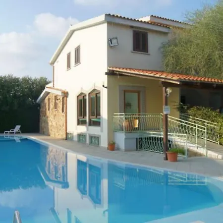 Apartment In Meernaehe Auf Sardinien