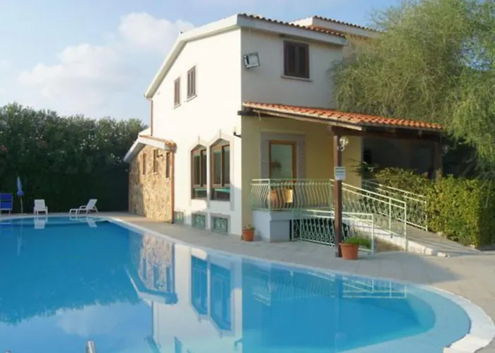 Apartment In Meernaehe Auf Sardinien