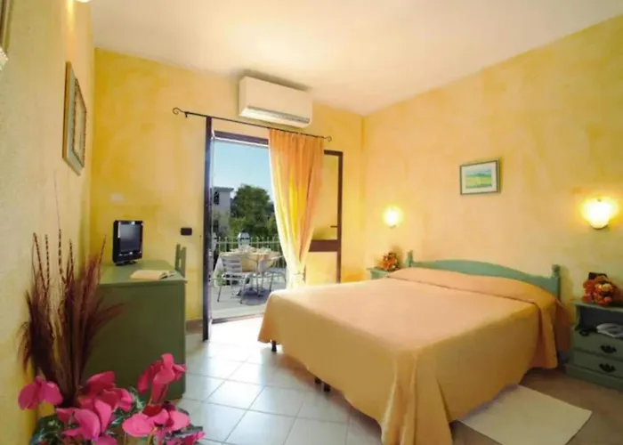 Apartment In Meernaehe Auf Sardinien *