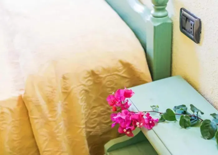 Apartment In Meernaehe Auf Sardinien *